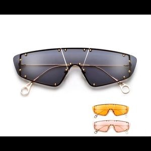 Noemi shades from Swanked